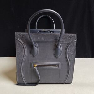 Celine Women Pre-Loved Bag Very Good Condition